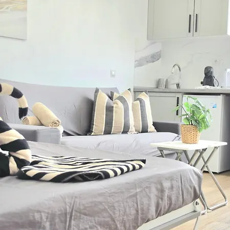 Cent7 - With Seasonal Pool, Ac And Lift - *
